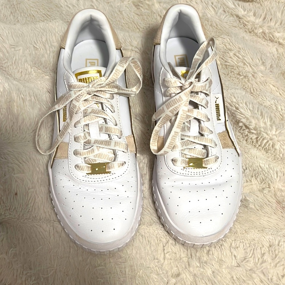 Gold and white puma shoes!!